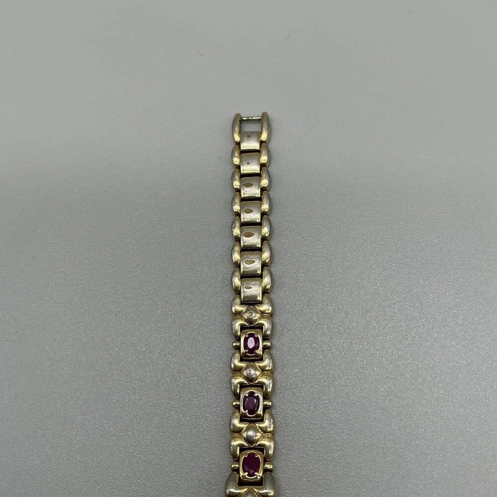 Elgin Ruby Womens Watch 17mm MOP Dial Gold Tone Bracelet New Battery 7.5